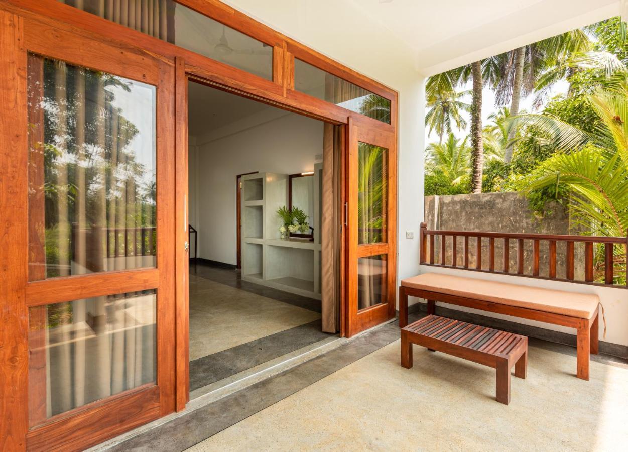 Serenity Boutique - Unawatuna Exteriör bild
