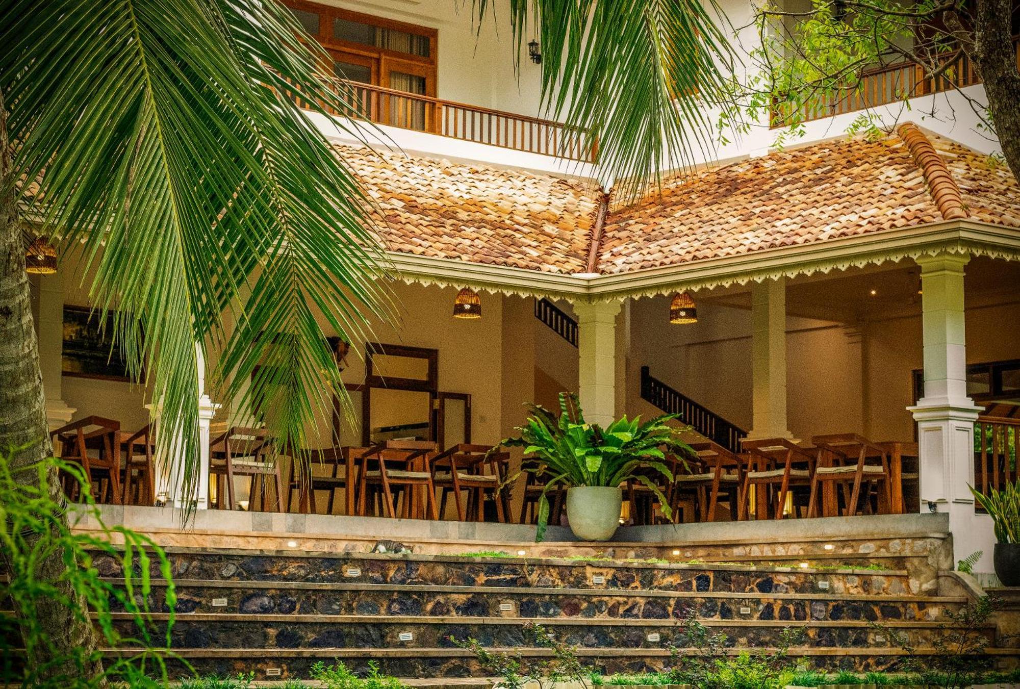 Serenity Boutique - Unawatuna Exteriör bild